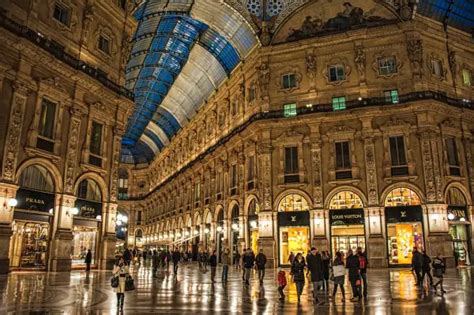 versace milano galleria vittorio|Versace & Prada to Revamp Galleria Vittorio .